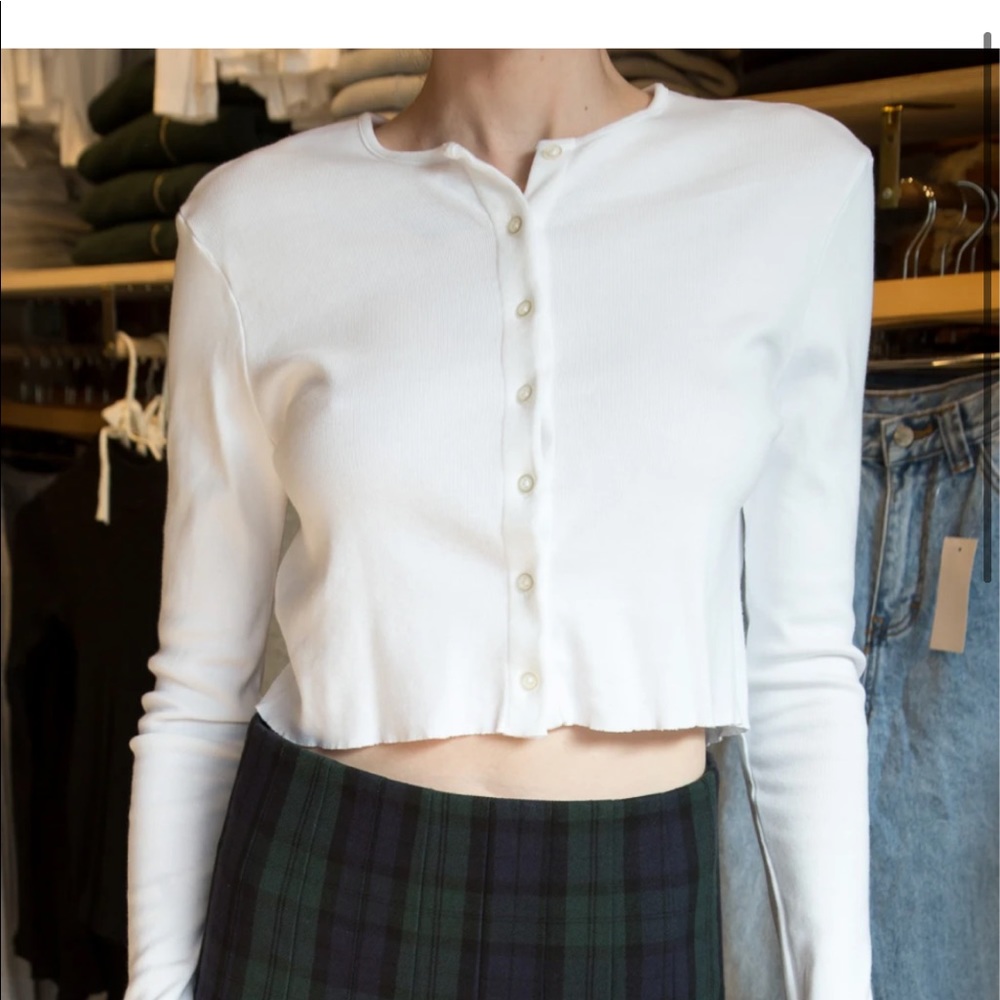Brandy Melville Veroncia Button top